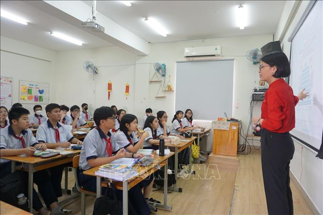 Xây dựng hệ thống giáo dục hiện đại, chất lượng cao